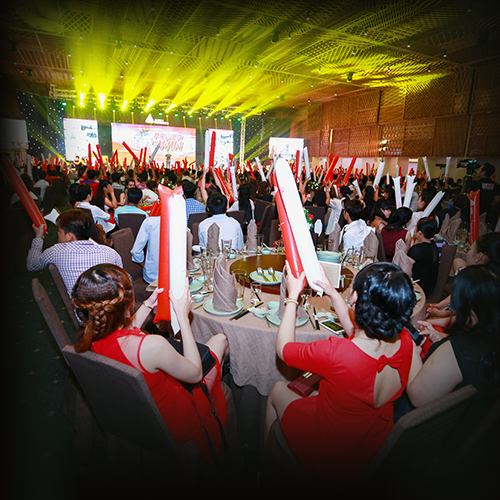 AD YEAR END PARTY - F1 POWER TO WIN