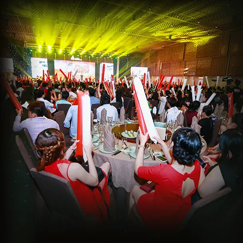 AD YEAR END PARTY - F1 POWER TO WIN